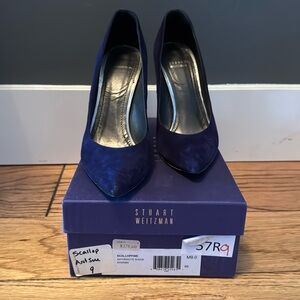 Stuart Weitzman purple suede pumps